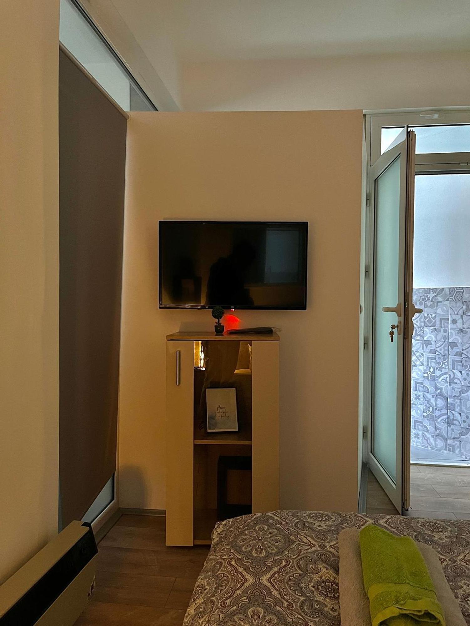 Nilton Apartmans Ni Εξωτερικό φωτογραφία